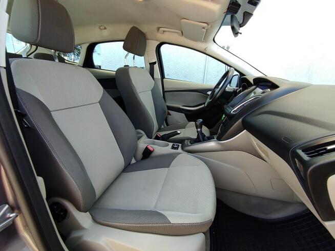 Ford Focus 1.6i, klima, niski przebieg, bez turbo, NAVI, podg. fotele, krajowy
