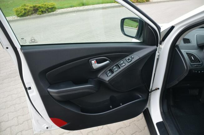 Hyundai ix35 2,0CRDI*184KM*Lift*Kamera*LED*Panorama*Skóry*Niemcy