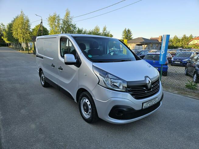 Renault Trafic Opłacony Zadbany z Klimatyzacją 1 Wł Po Serwisie Gotowy Do Pracy