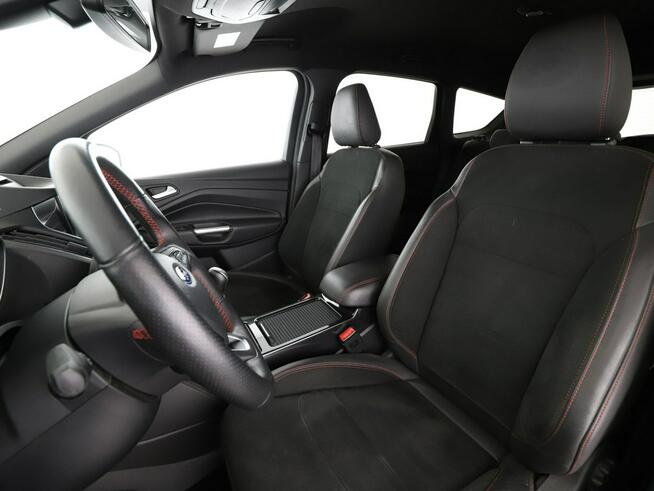 Ford Kuga klima auto skóra/alcantara grzane fotele navi czujniki parkowania