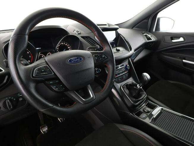 Ford Kuga klima auto skóra/alcantara grzane fotele navi czujniki parkowania