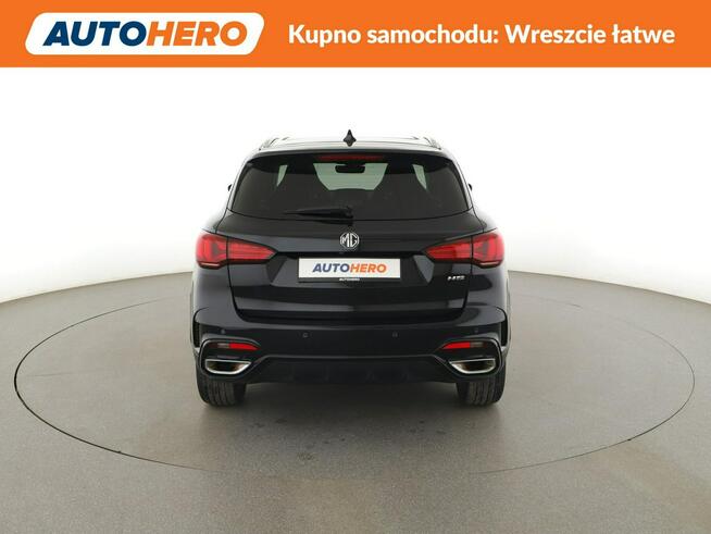 MG HS Luxury automat skóra panorama navi ACC grzane fotele LED kamera360