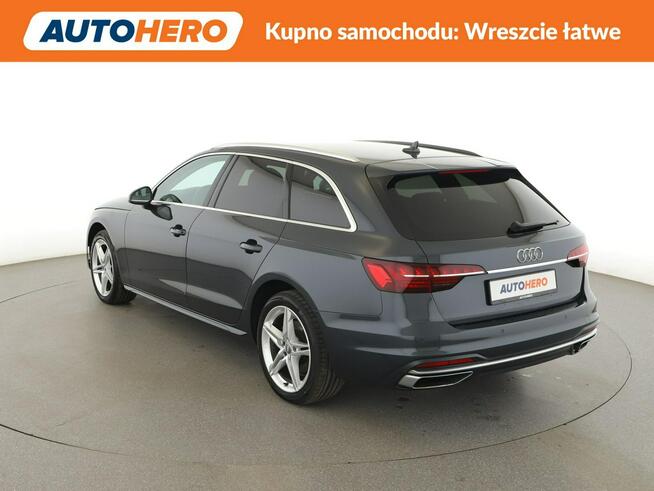 Audi A4 S-Tronic Matrix-LED navi grzane fotele asystenci czujniki parkowania