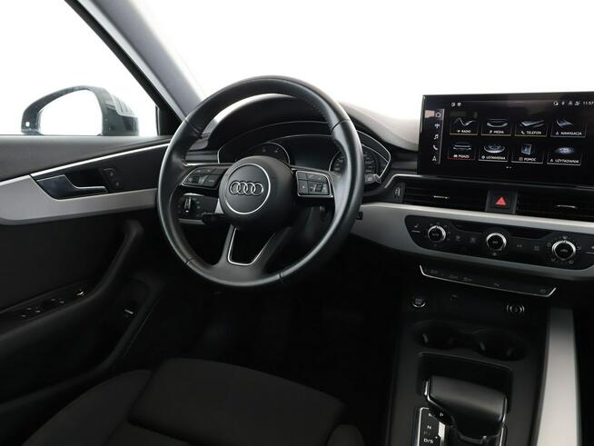 Audi A4 S-Tronic Matrix-LED navi grzane fotele asystenci czujniki parkowania