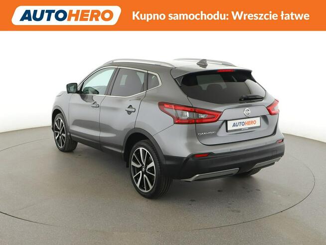 Nissan Qashqai N-Connecta automat navi kamera360 panorama grzane fotele tempomat