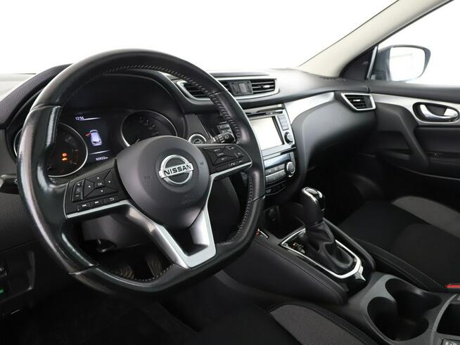 Nissan Qashqai N-Connecta automat navi kamera360 panorama grzane fotele tempomat