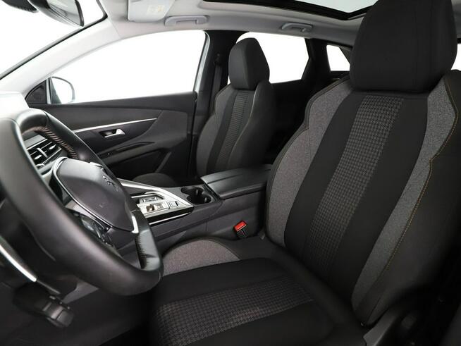 Peugeot 3008 automat panorama kamera LED tempomat