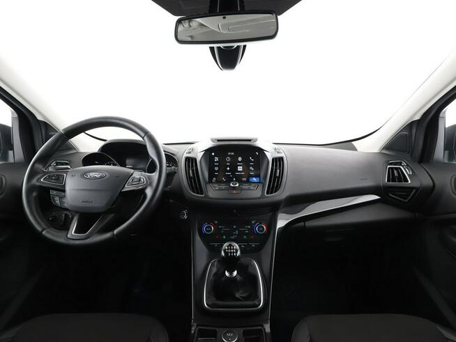 Ford Kuga półskóra klima auto navi grzane fotele kamera i czujniki parkowania