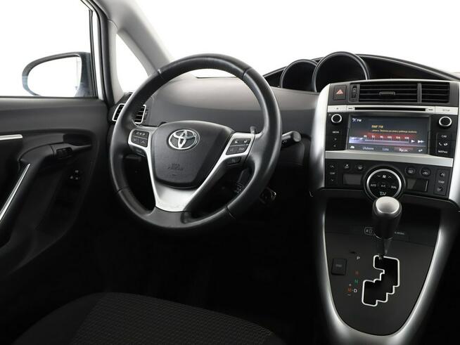 Toyota Verso automat panorama grzane fotele navi kamera tempomat