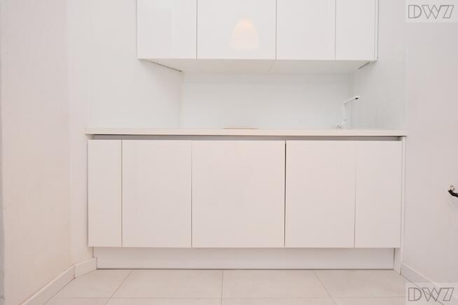 90 m2,2 pok,kuchnia,balkon,winda,ul.Bożego Ciała 9