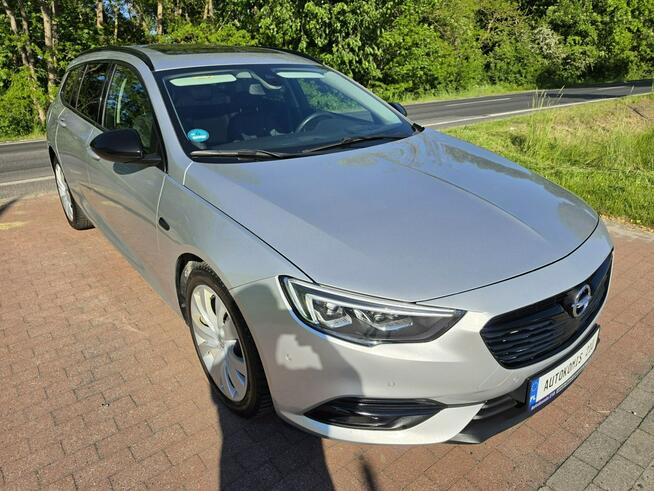 Opel Insignia Sports Tourer 2,0 diesel 210 KM z niskim przebiegiem !!!