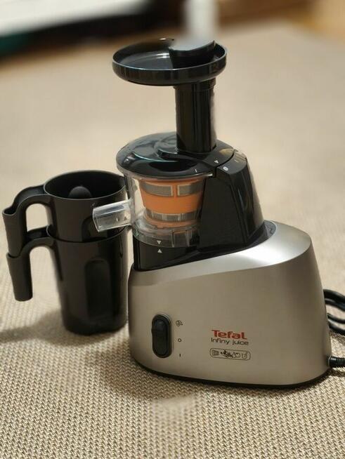 Wyciskarka wolnoobrotowa Tefal Infinity Juice ZC25