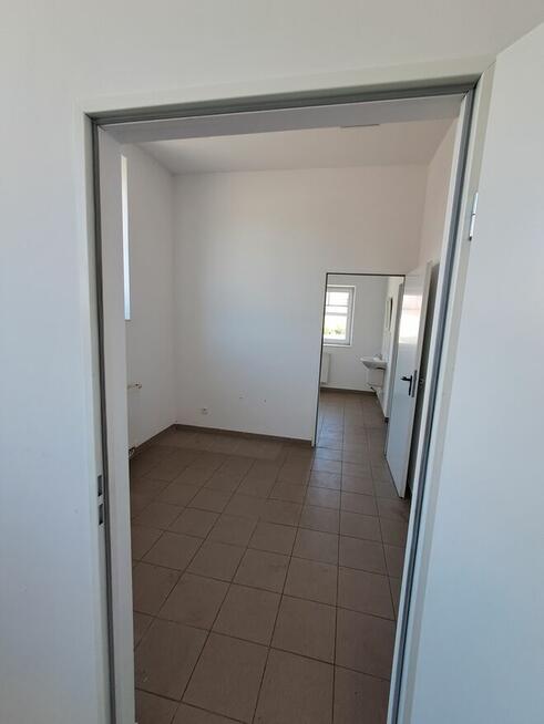 PKS S.A. w Kłodzku wynajmie pomieszczenia biurowe 26,41 m2