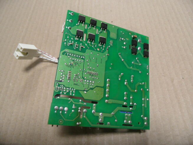 inwerter lodowki beko BCNA275E3S 5545613401