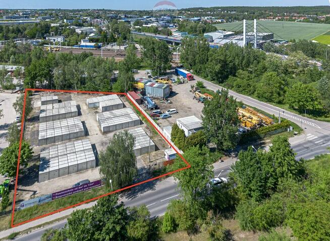 Ogrodzony plac z monitoringiem - Poznań Strzeszyn