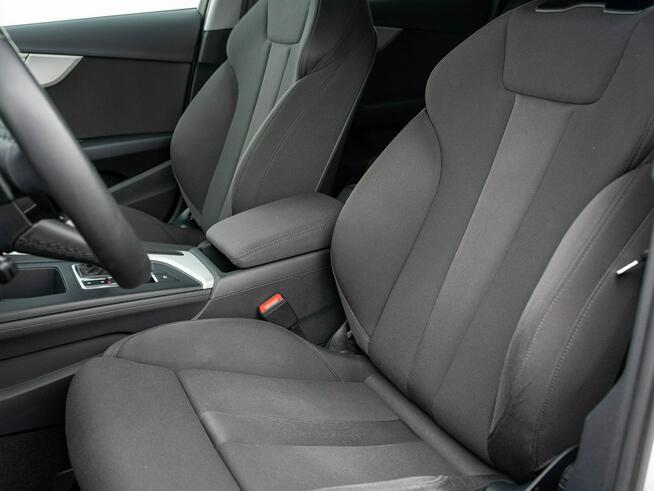 Audi A4 FZ0084T#35 TFSI mHEV S tronic Podgrz.f Ambient Salon PL VAT23%