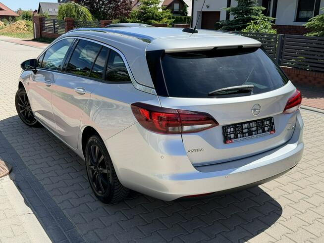 Opel Astra K Dynamic 2017 1.4 Benzyna 150 KM