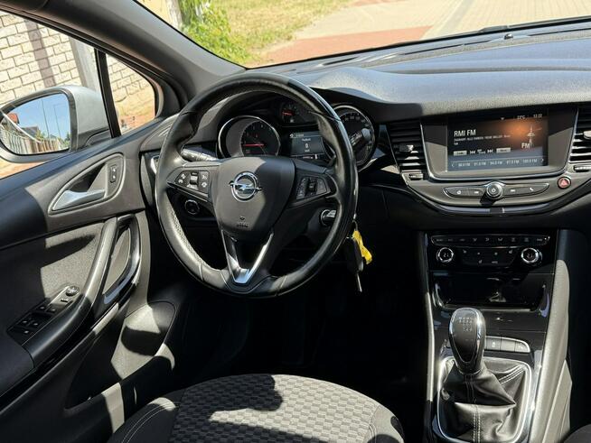 Opel Astra K Dynamic 2017 1.4 Benzyna 150 KM