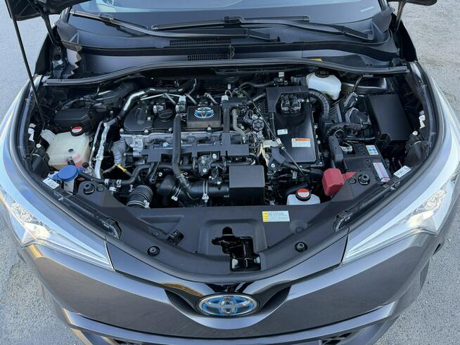 Toyota C-HR 1.8 / 98KM HYBRID LED Nawigacja Kamera Asystenty Półskóra Grzane Fotel