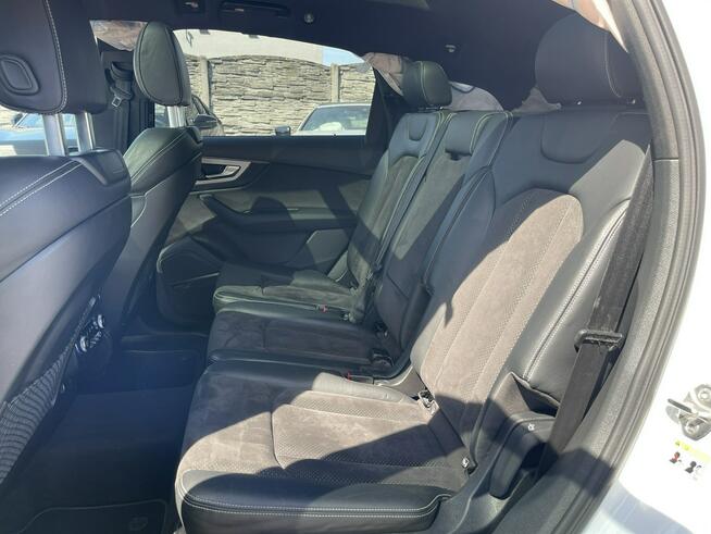 Audi SQ7 EU Quattro HAK Kamera Pneumatka Panorama 435 KM