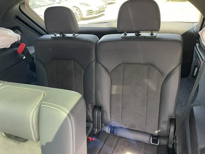 Audi SQ7 EU Quattro HAK Kamera Pneumatka Panorama 435 KM