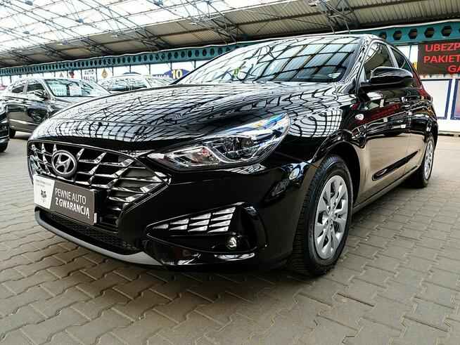 Hyundai i30 1,5 16V Led+Tempomat GWARANCJA 1WŁ Kraj Bezwypadkowy Serwisowany F23%