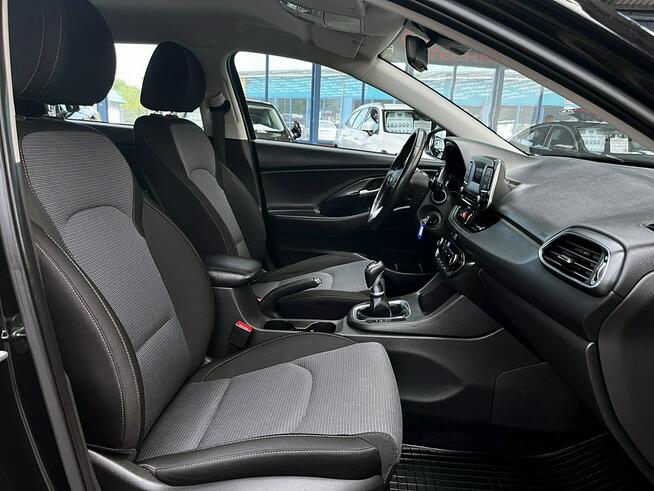 Hyundai i30 1,5 16V Led+Tempomat GWARANCJA 1WŁ Kraj Bezwypadkowy Serwisowany F23%
