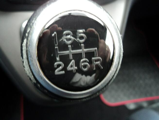 sprzedam HONDE CR-V z 2012r 2.0 B 150 KM 4x4 koła