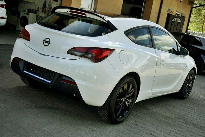 Opel Astra GTC 1,7CDTI GTC, Klima, alu R18, Xenony, 110KM