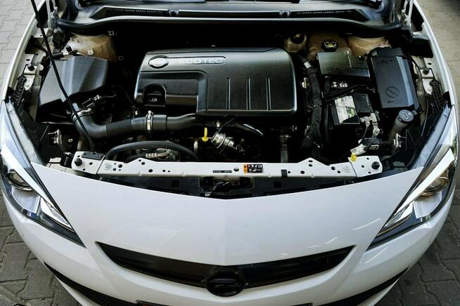 Opel Astra GTC 1,7CDTI GTC, Klima, alu R18, Xenony, 110KM