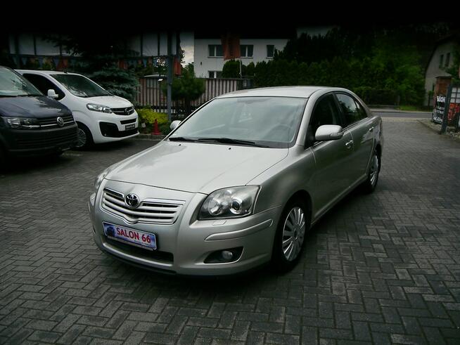Toyota Avensis Xenon Navi bez rdzy korozji bezwypadkowy Stan bdb z Niemiec Gwarancja
