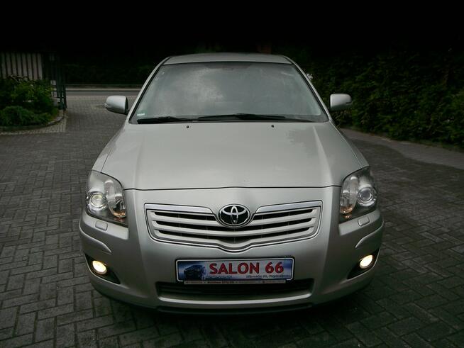 Toyota Avensis Xenon Navi bez rdzy korozji bezwypadkowy Stan bdb z Niemiec Gwarancja