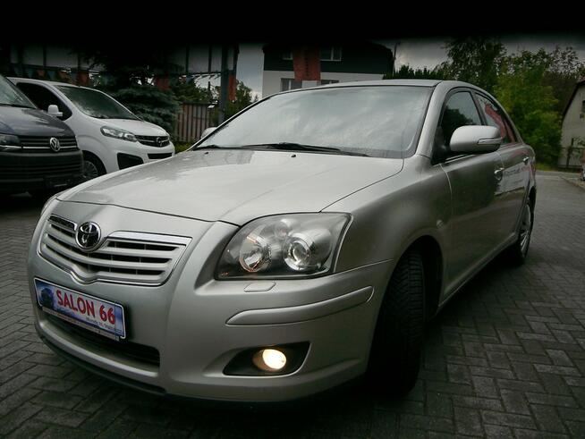 Toyota Avensis Xenon Navi bez rdzy korozji bezwypadkowy Stan bdb z Niemiec Gwarancja
