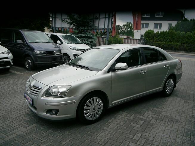 Toyota Avensis Xenon Navi bez rdzy korozji bezwypadkowy Stan bdb z Niemiec Gwarancja