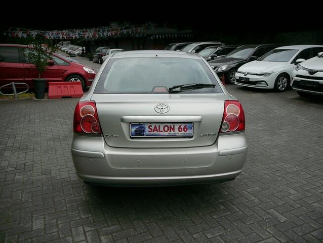 Toyota Avensis Xenon Navi bez rdzy korozji bezwypadkowy Stan bdb z Niemiec Gwarancja