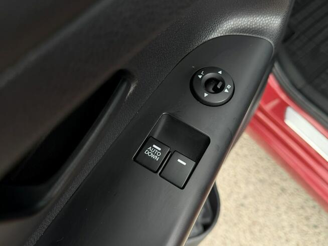 Kia Venga 1.6i (125KM) Automat, Wersja M, Czujniki Parkowania, SalonPL