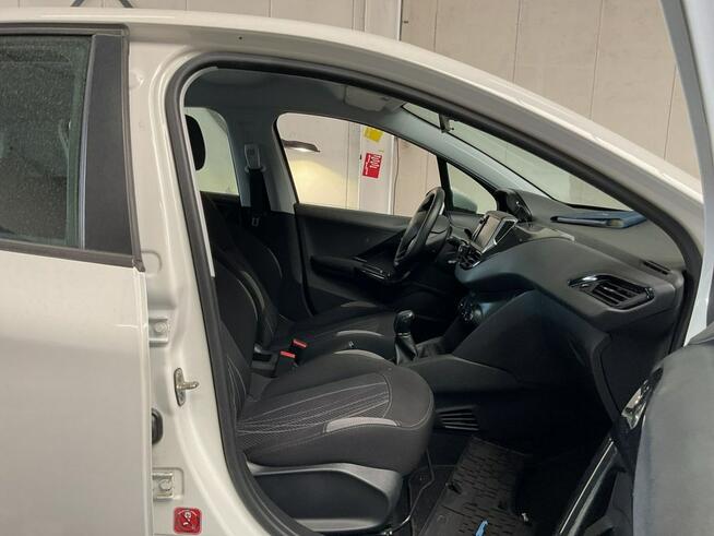 Peugeot 208 Benzyna, tempomat, nawigacja, isofix, ESP, nierówna praca silnika
