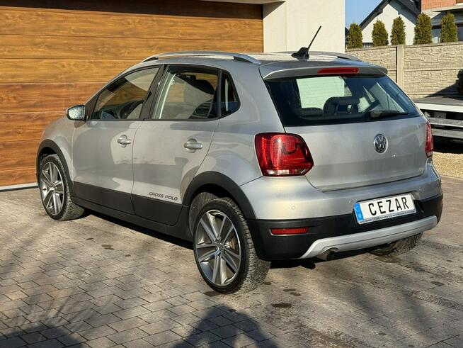 Volkswagen Polo Cross 11r. automat DSG nawigacja bezwypadkowy ledy xenon