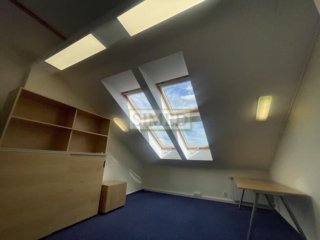 Wysoki standard,parking,recepcja,24h,skosy