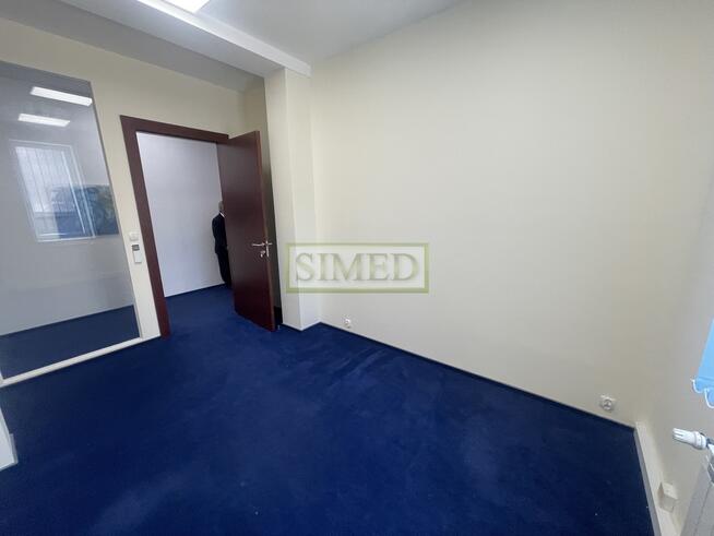 Wysoki standard,recepcja,dostęp24h,parking,ochrona