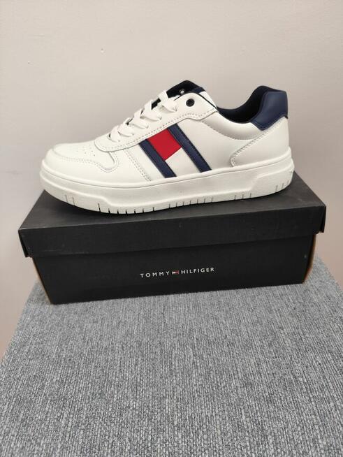 Tommy Hilfiger trampki
