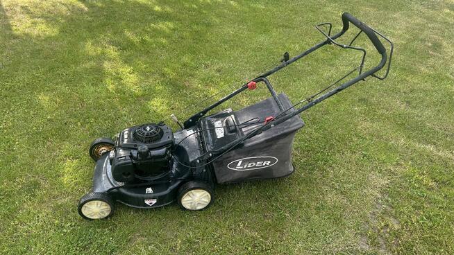Sprzedam kosiarkę spalinową Briggs&Stratton