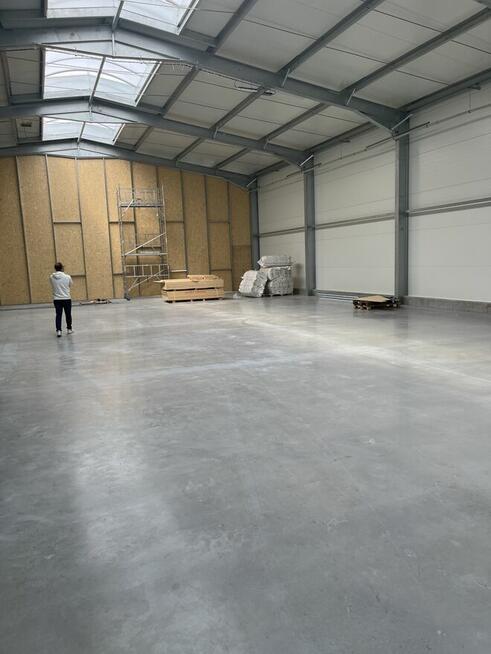 wynajmę halę z biurem razem 530m2 w dobrym miejscu
