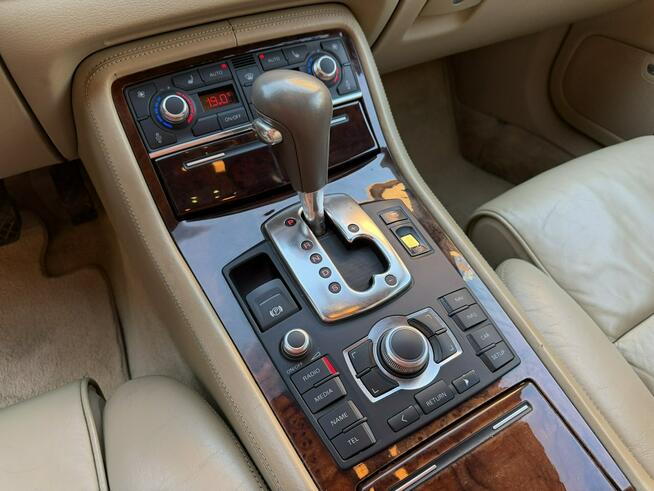 Audi A8 4.2MPI Lift BFM Alcantara Keyless Skóra Led Komforty Niski Przebieg