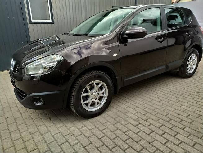 Nissan Qashqai 1.6 Benzyna PDC Klimatronic Grzane Fotele Zarejestrowany
