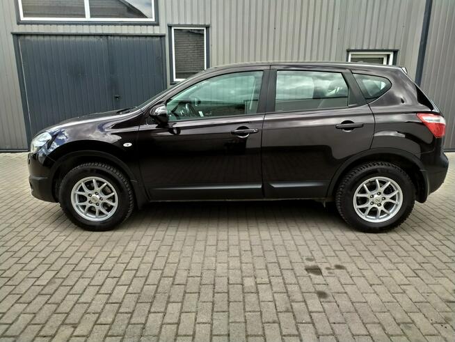 Nissan Qashqai 1.6 Benzyna PDC Klimatronic Grzane Fotele Zarejestrowany