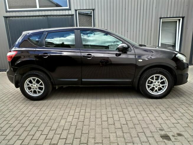 Nissan Qashqai 1.6 Benzyna PDC Klimatronic Grzane Fotele Zarejestrowany