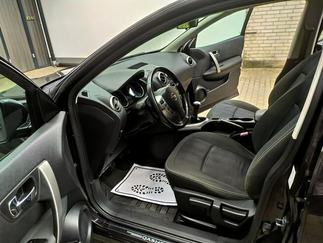 Nissan Qashqai 1.6 Benzyna PDC Klimatronic Grzane Fotele Zarejestrowany