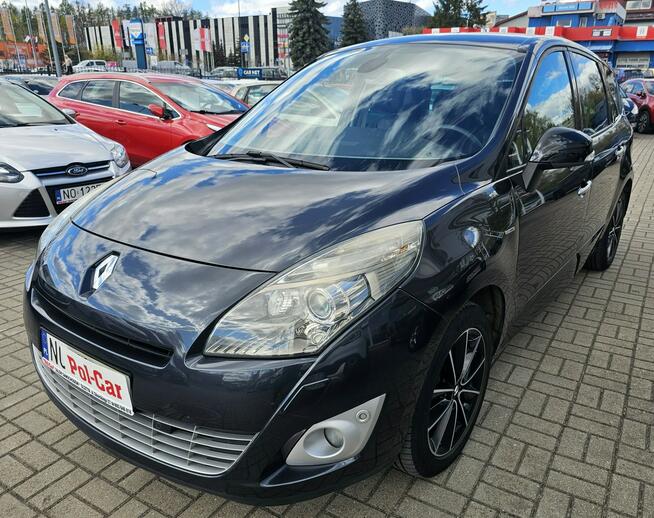 Renault Grand Scenic Skóra, grzane fotele, kamera,nawigacja, 2 kpl kół, hak
