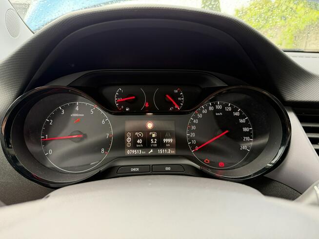 Opel Crossland X 1.5 Diesel 102 km Bogate Wyposażenie Pali Jeździ 2 klucze